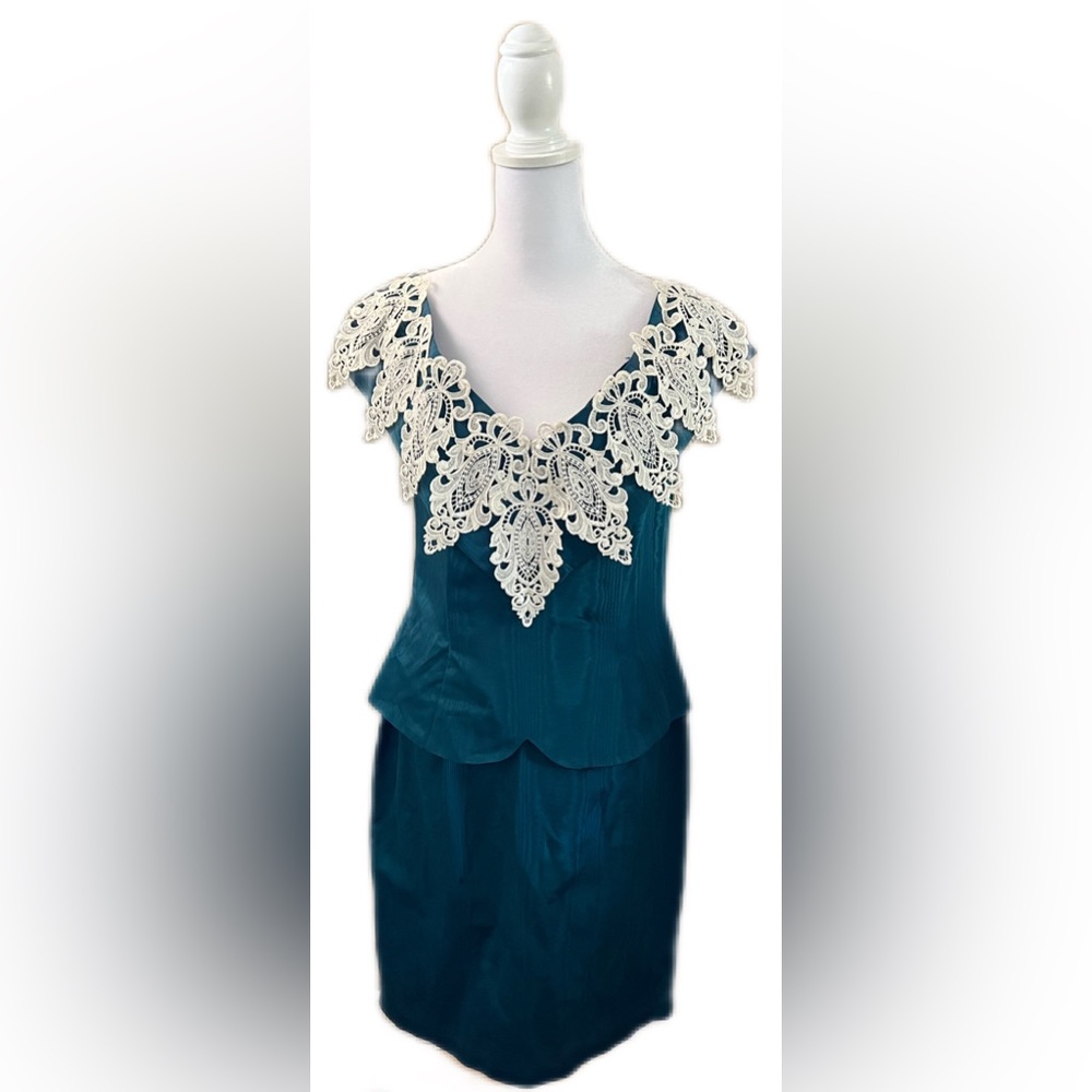 Vintage 90’s Scott McClintock Dress in Dark Green.Ladies Size 12.